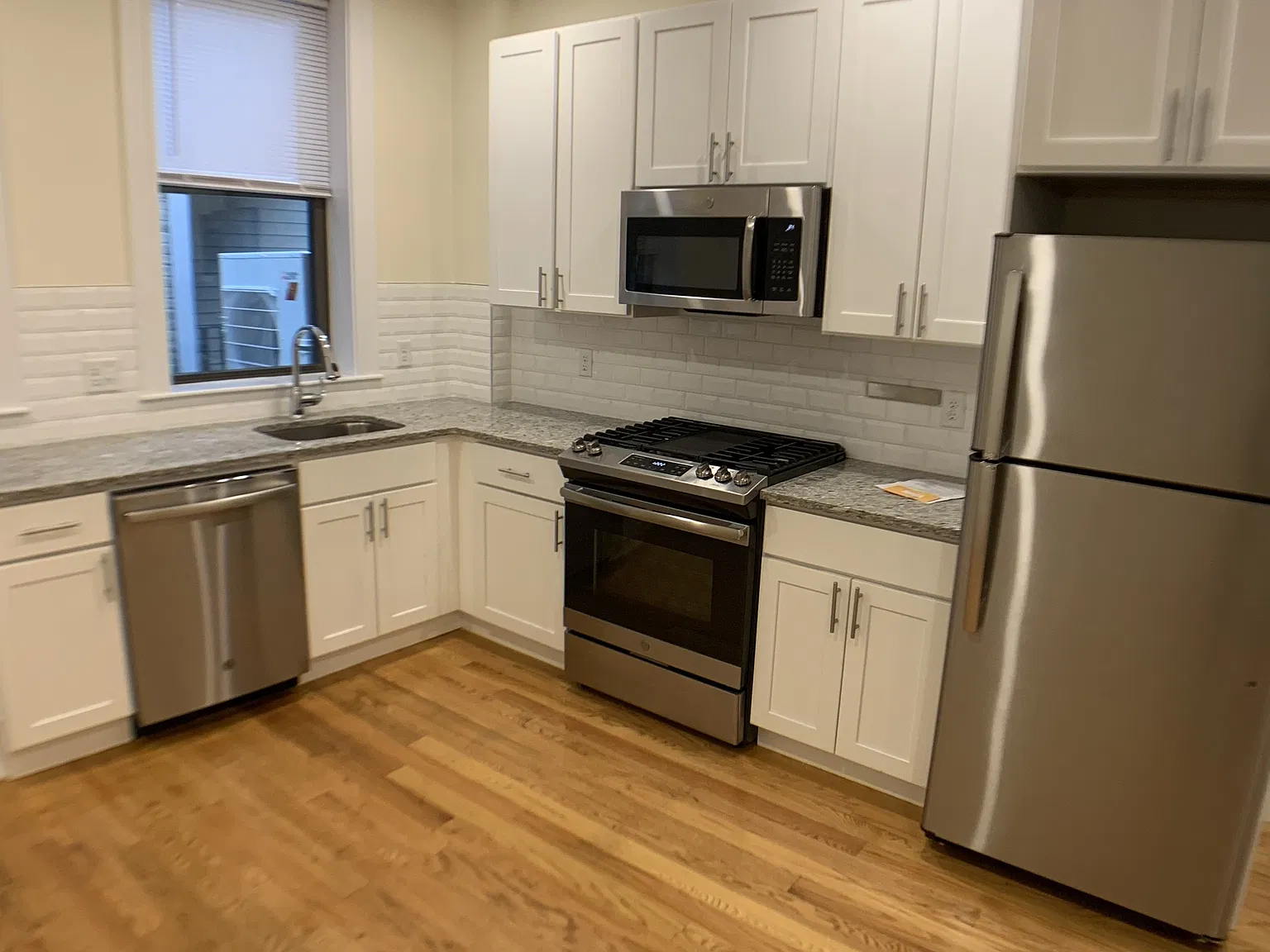9, 11 Seaverns Avenue - 1R — Photo 3
