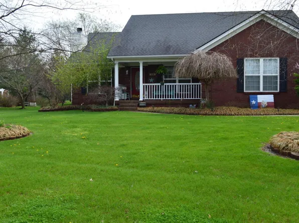 110 Jade Dr, Shepherdsville, KY 40165