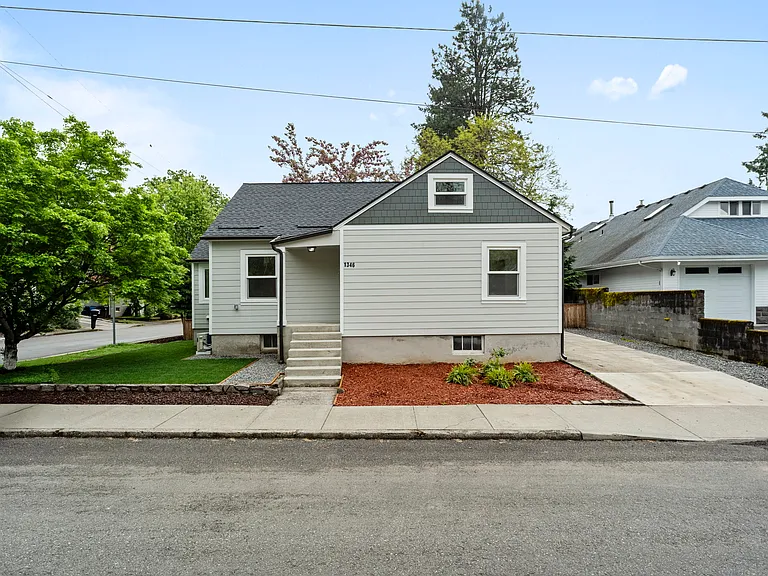 1346 NW Couch St — Photo 29