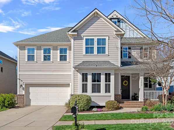 10419 Drake Hill Dr, Huntersville, NC 28078