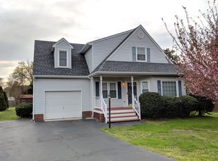 8363 Curnow Dr, Mechanicsville, VA 23111