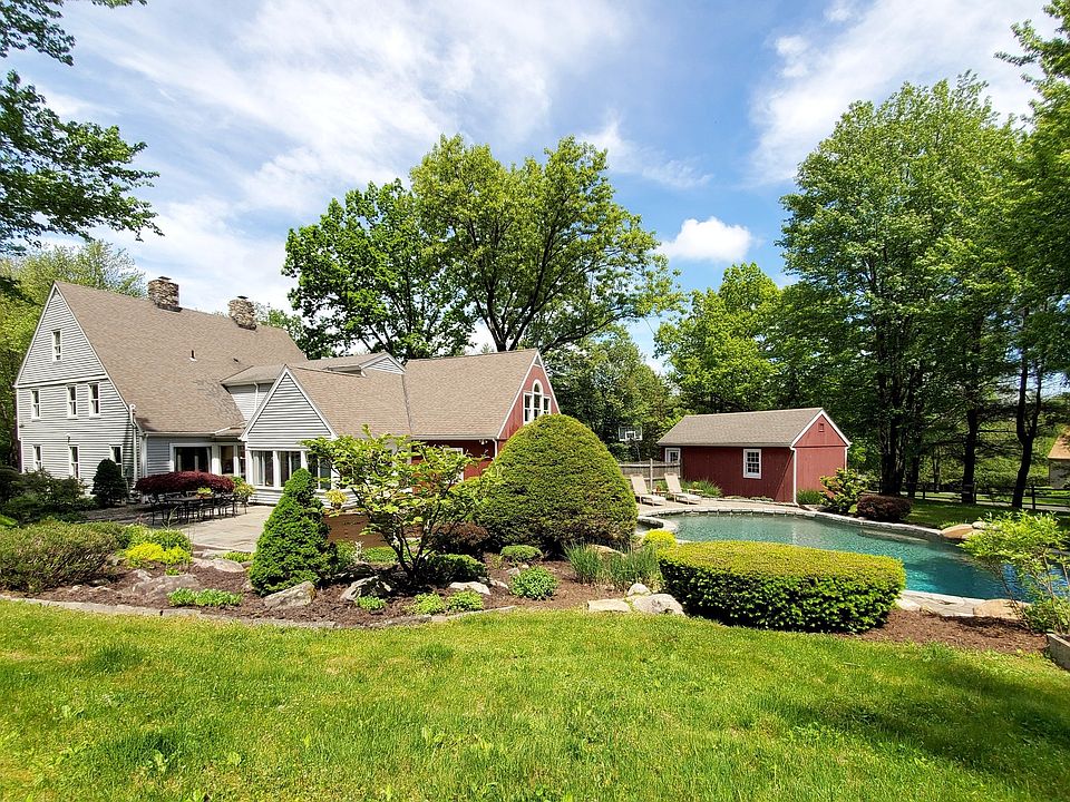 14 Guardhouse Drive