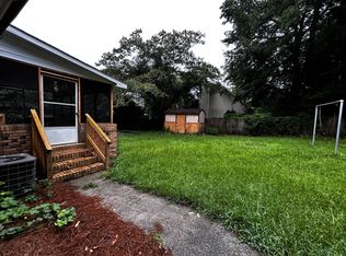 38 Shadowfield Dr, West Columbia, SC 29169