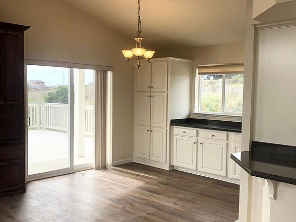 Dining Room to Back Deck