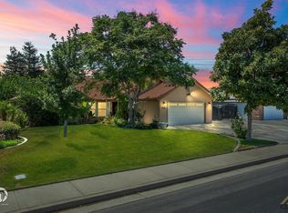 3805 Treasure Island St, Bakersfield, CA 93312