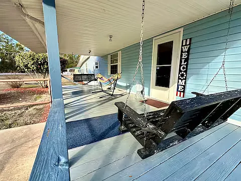 329 SW Fielding Way — Photo 20