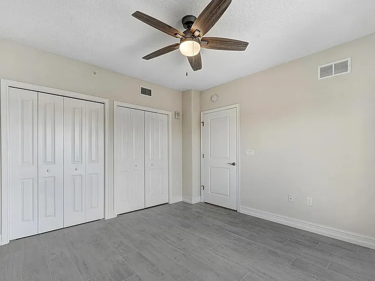 1805 Riverside Dr — Photo 39