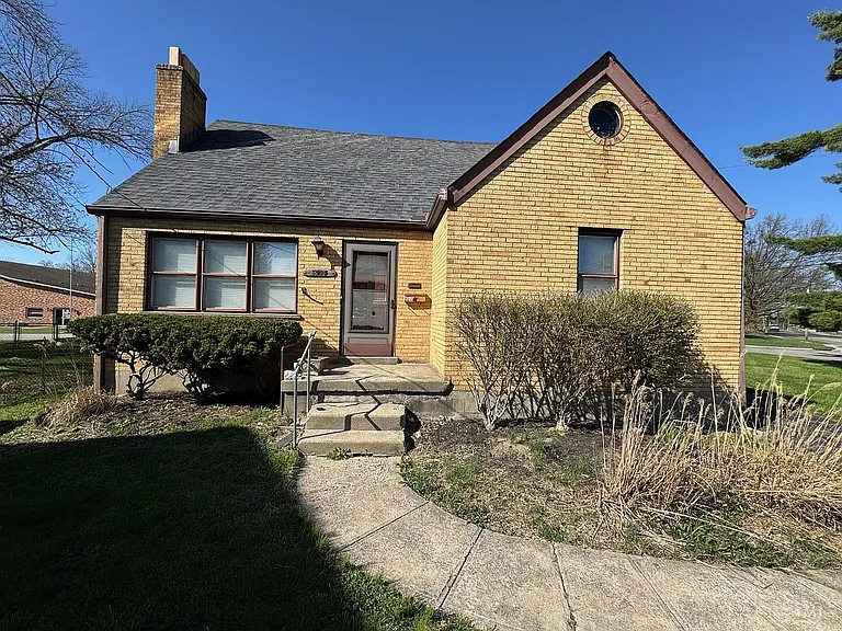 8513 Plainfield Rd — Photo 1