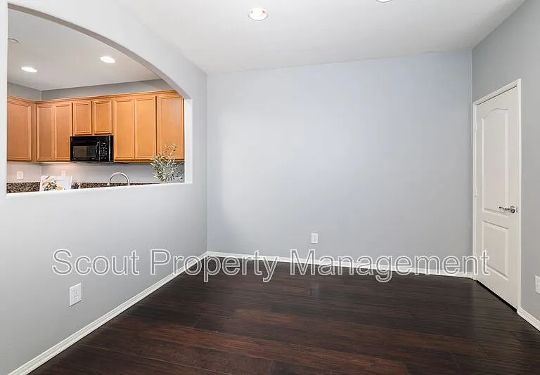 29184 Portland Ct — Photo 12