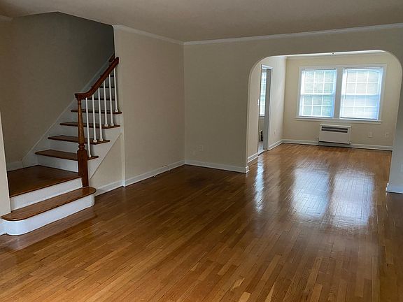 2nd image of 194 Millburn Ave #G