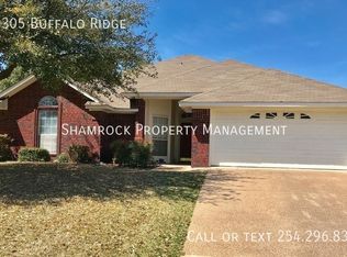10305 Buffalo Rdg, Woodway, TX 76712