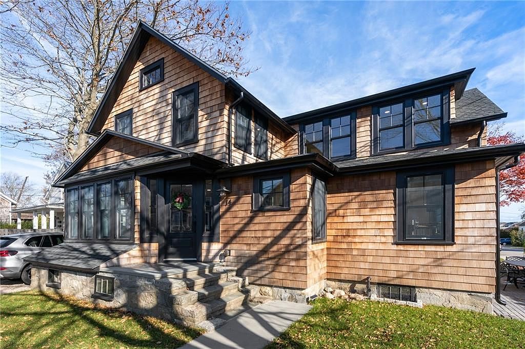 14 Robinson St, Narragansett, RI 02882 Zillow