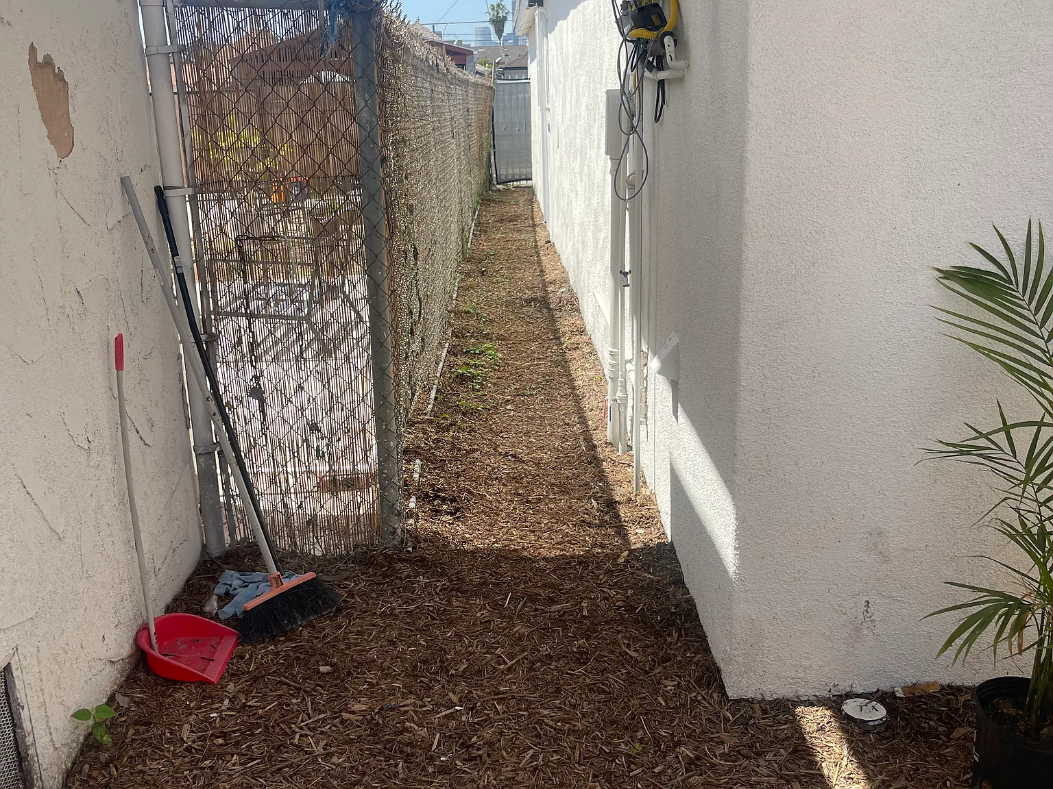2 bed, 950 sqft, $2,500 — Photo 4