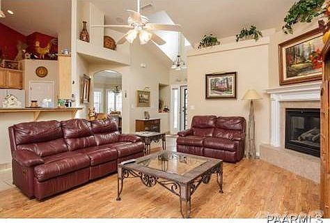 Soaring Ceilings