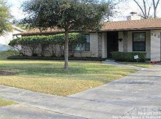 342 Sandalwood Ln, San Antonio, TX 78216