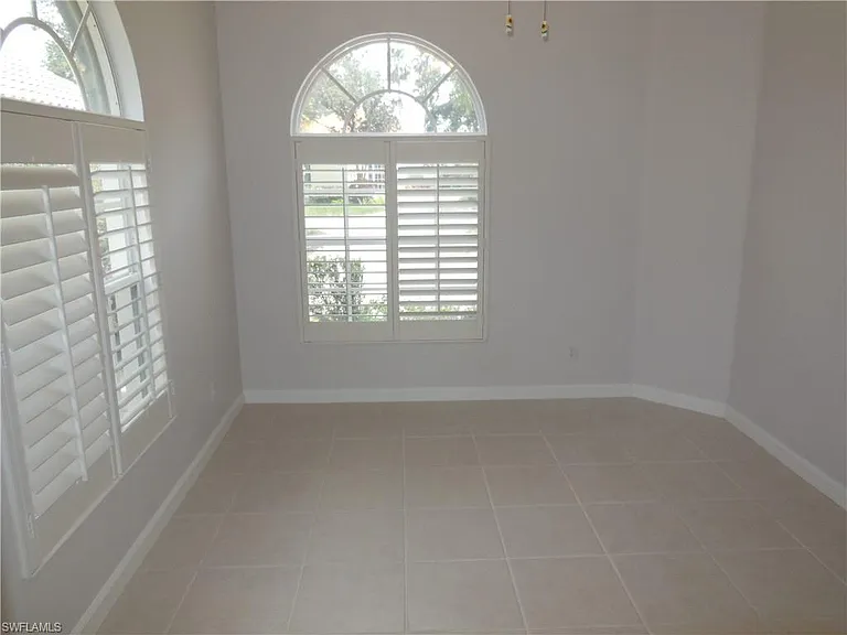 5299 Hawkesbury Way — Photo 20