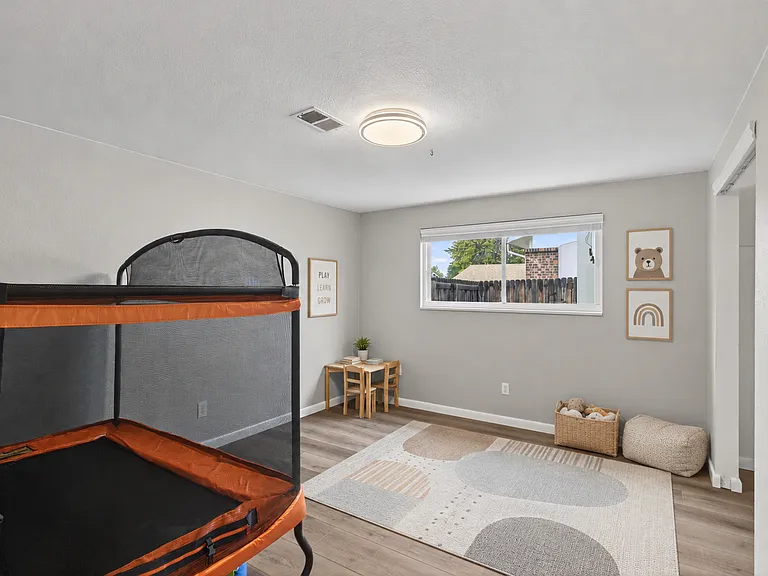 8234 Ammons Cir — Photo 27