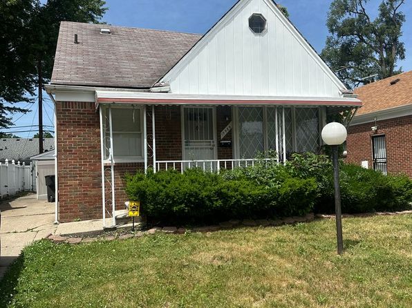 19989 Strathmoor St