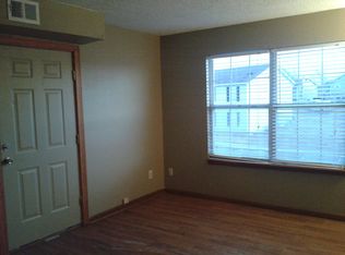 836 Rosewood St APT C, Gardner, KS 66030