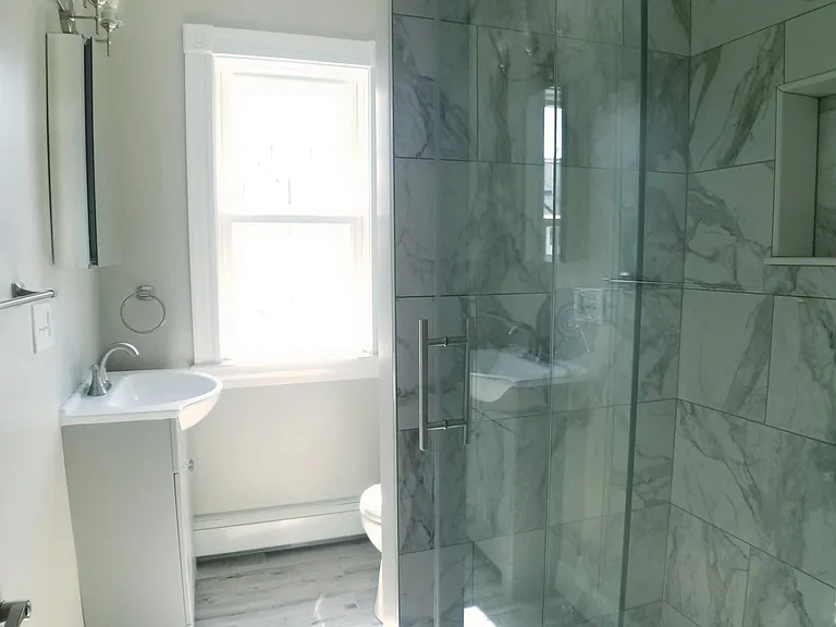 90 Dexter Ave #1 — Photo 10