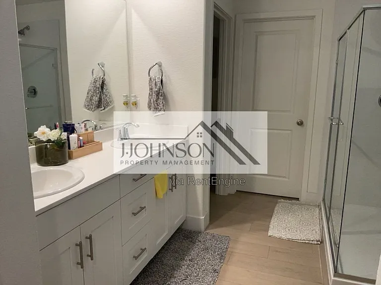 16411 Bandon Ln — Photo 4