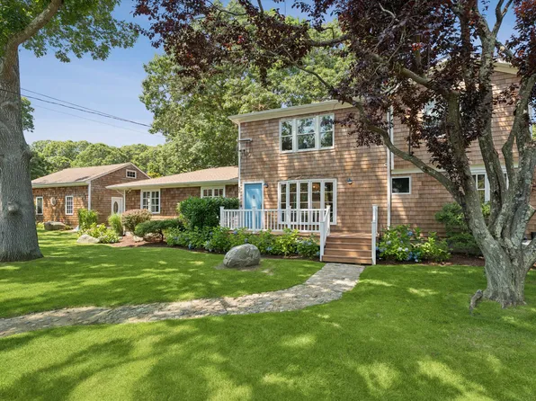22 Flamingo Ct, Montauk, NY 11954