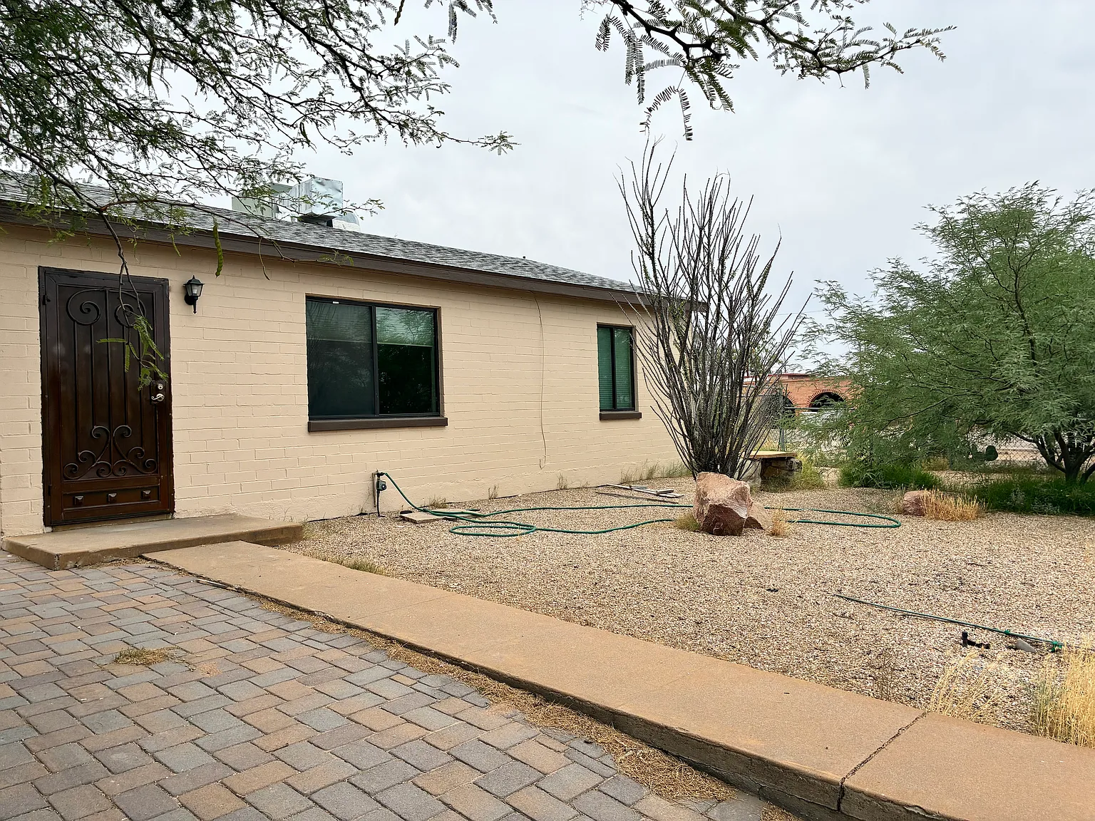2 bed, 800 sqft, $1,350 — Photo 3