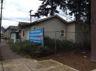 11048 SE Division St, Portland, OR 97266