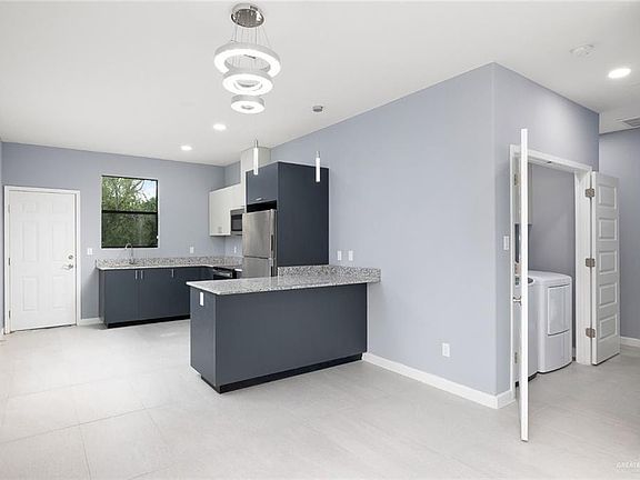 5th image of 1404 W Harrison Ave APT 3