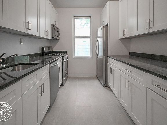 2nd image of 475 Hancock St APT 6