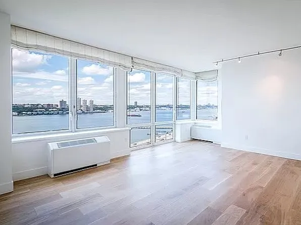 80 Riverside Blvd, New York, NY