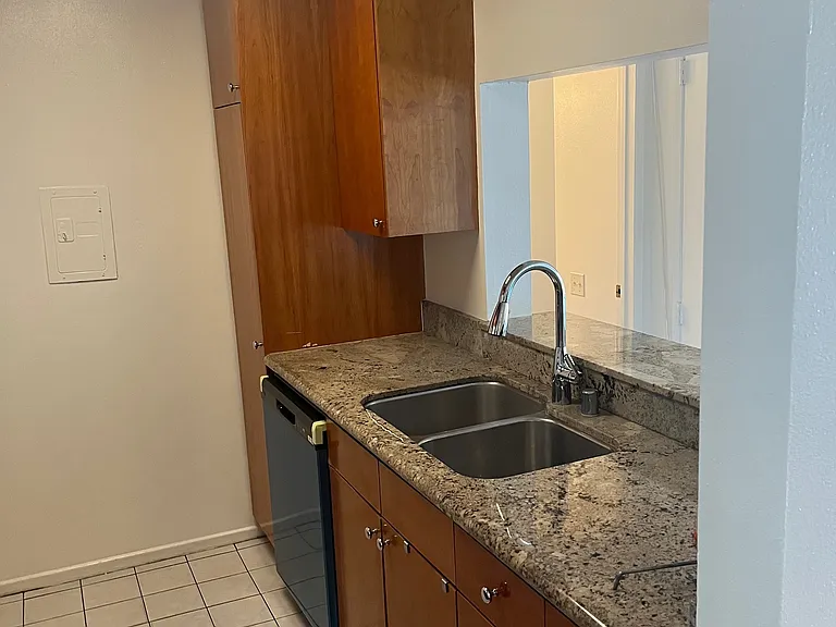 5460 White Oak Ave #A220 — Photo 8