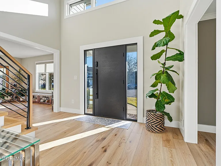 8 Jackson Ct — Photo 5