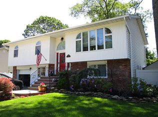 3986 Mill Rd, Seaford, NY 11783