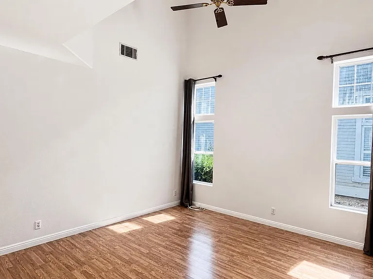 108 Citrus Ranch Rd — Photo 25