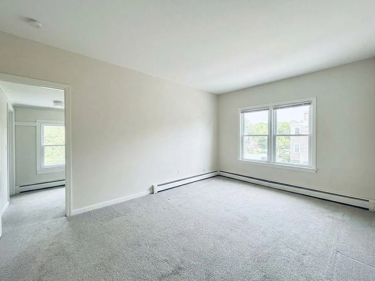 2 bed, $2,500 — Photo 2