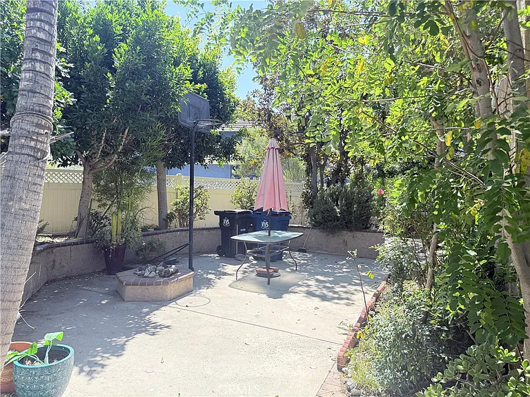 20834 Crest Ln — Photo 4