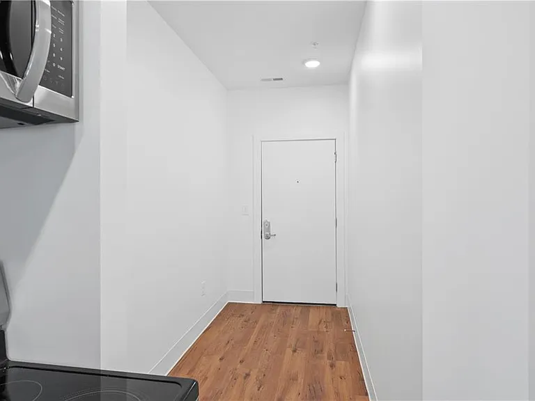456 Flat Shoals Ave SE #202 — Photo 3