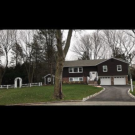 2nd image of 14 Alden Ln
