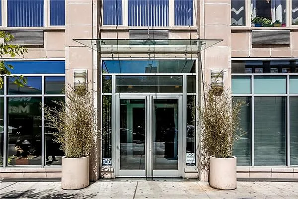 Sold by Avenue Sotheby's International Realty | media 12