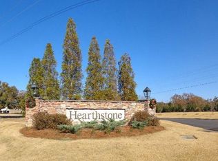 923 Fireside Dr, Prattville, AL 36067