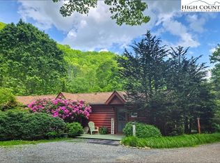 492 Willard Johnson Rd, Vilas, NC 28692