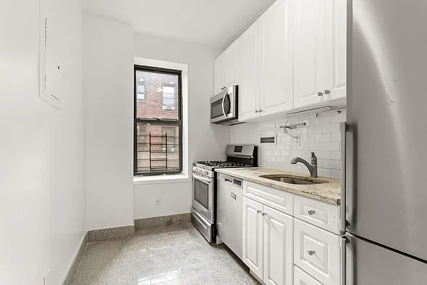 Rented by Compass | media 3