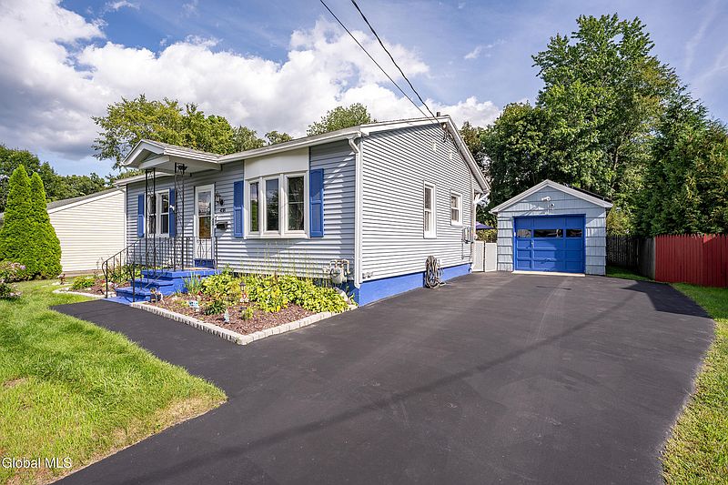 4th image of 438 Clayton Road