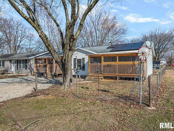 3rd image of 602 N State St