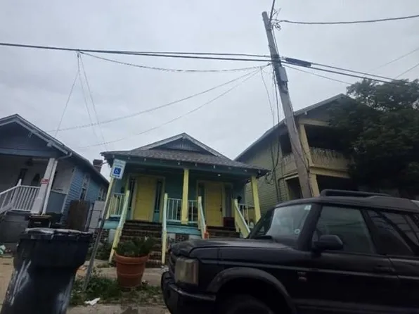 2520 Jena St, New Orleans, LA 70115