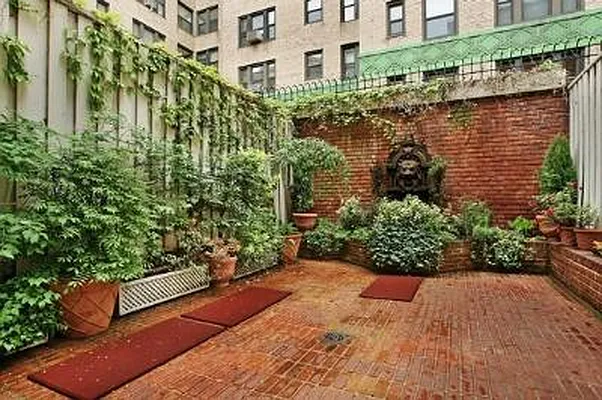 Rented by Corcoran | media 13