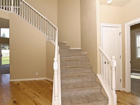 4th image of 804 W Heather Woods Dr