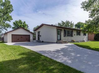 708 3rd Ave W, West Fargo, ND 58078