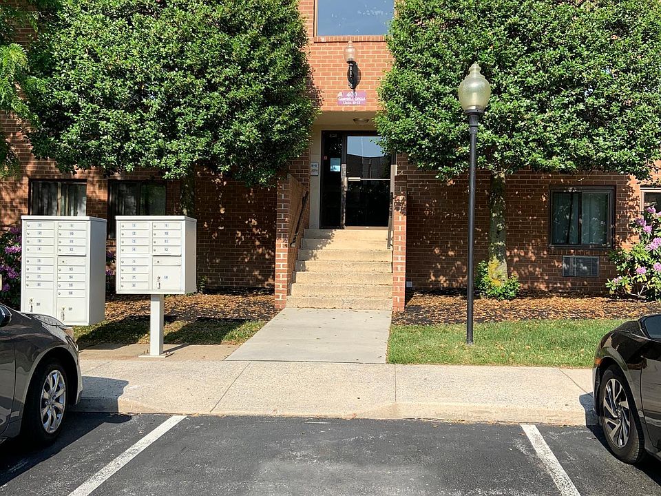 1st image of 400 Campbell Cir #G-15